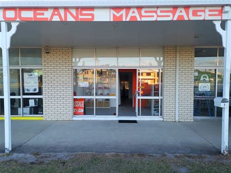 Oceans massage - The massage therapists are trained to relieve you of physical pain but also help with stress and anxiety. Note: Prices may be higher in hotels. Open every day from 10:30 AM to 10:00 PM